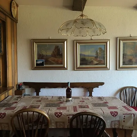 24 Etrier Pool & Lägenhet Crans-Montana