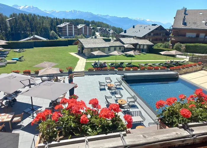 24 Etrier Pool & * Crans-Montana